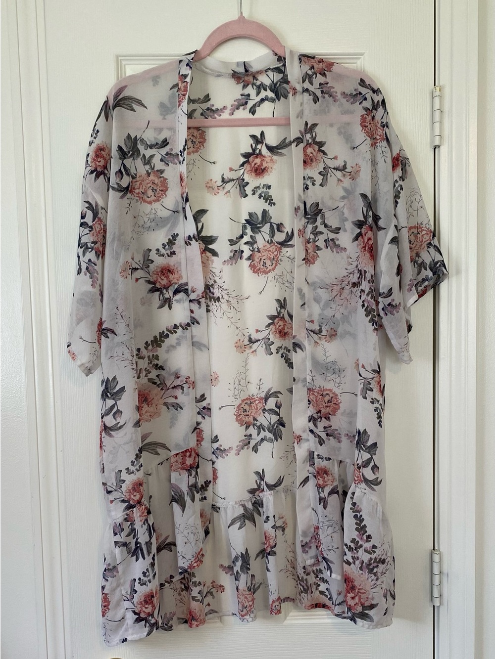 Charlotte Russe Floral Sheer Kimono - White, Pink, Green